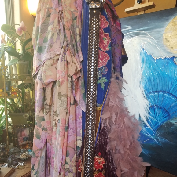 BB SIMPSON LEATHER AND BLUE CRYSTAL BELT